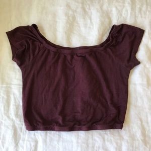 Maroon crop